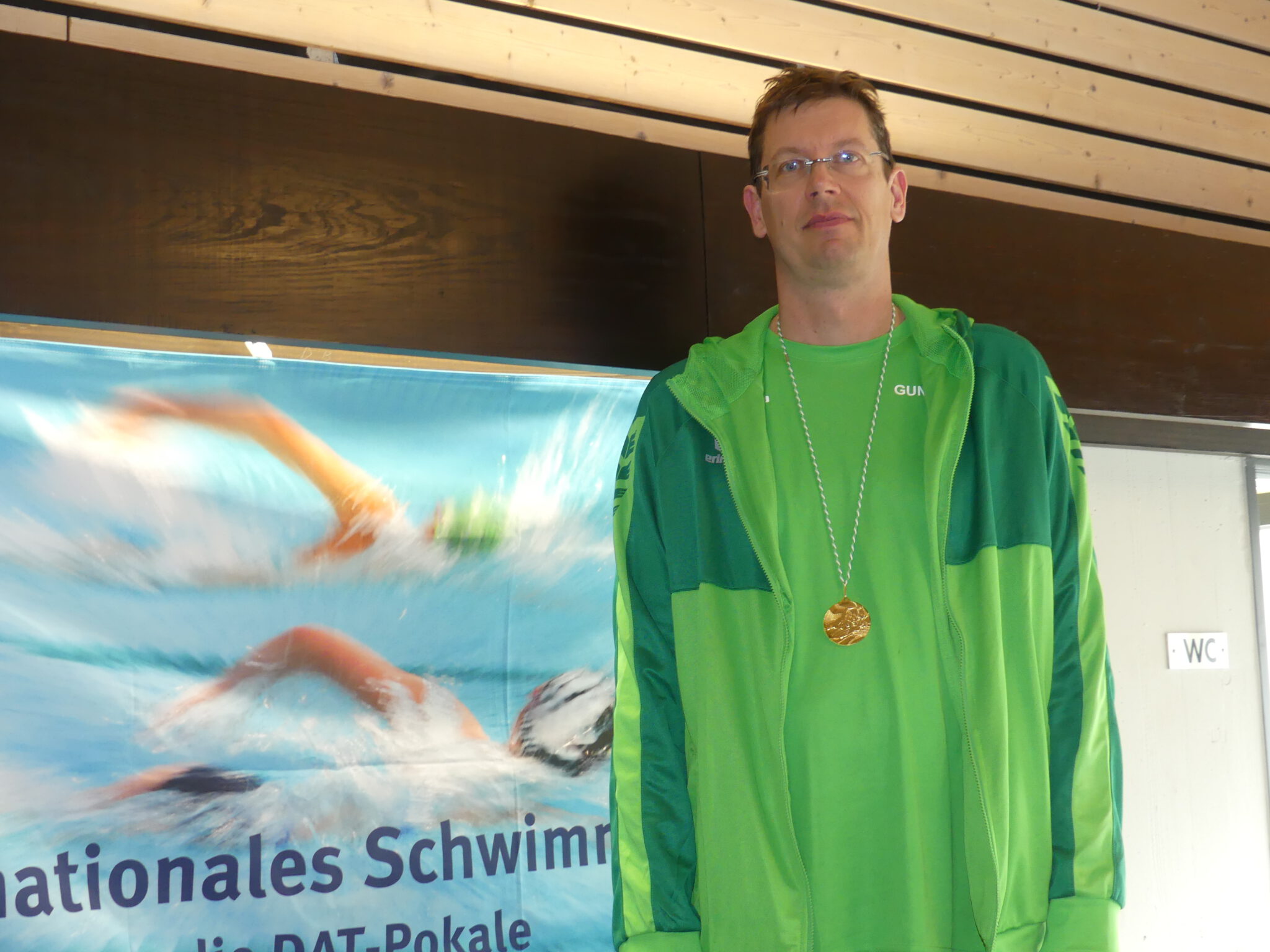 Schwimmfest um die DAT Pokale - SchwimmTeam TV Nellingen